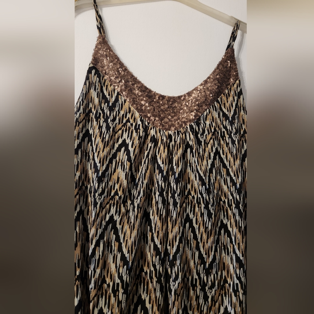 π₯SIZE L Tank Top - Picture 2 of 7
